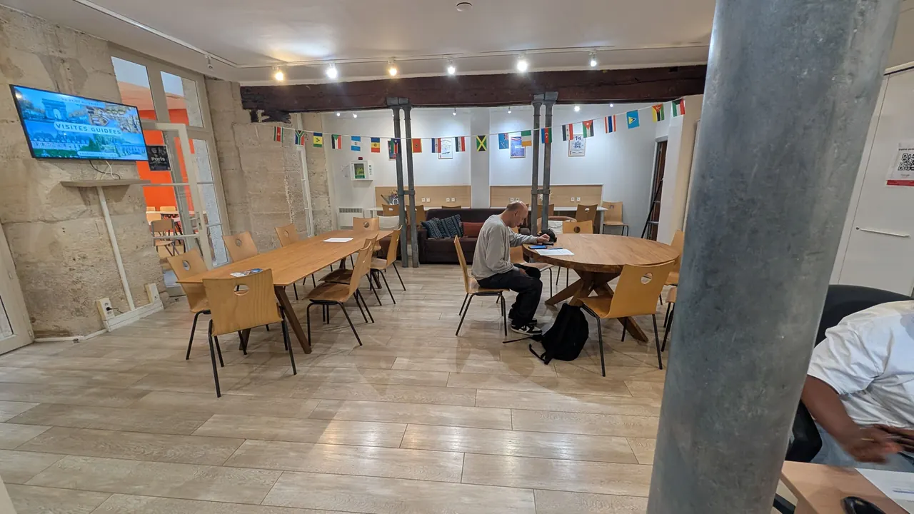 Students in a classroom at the Bayswater Paris campus