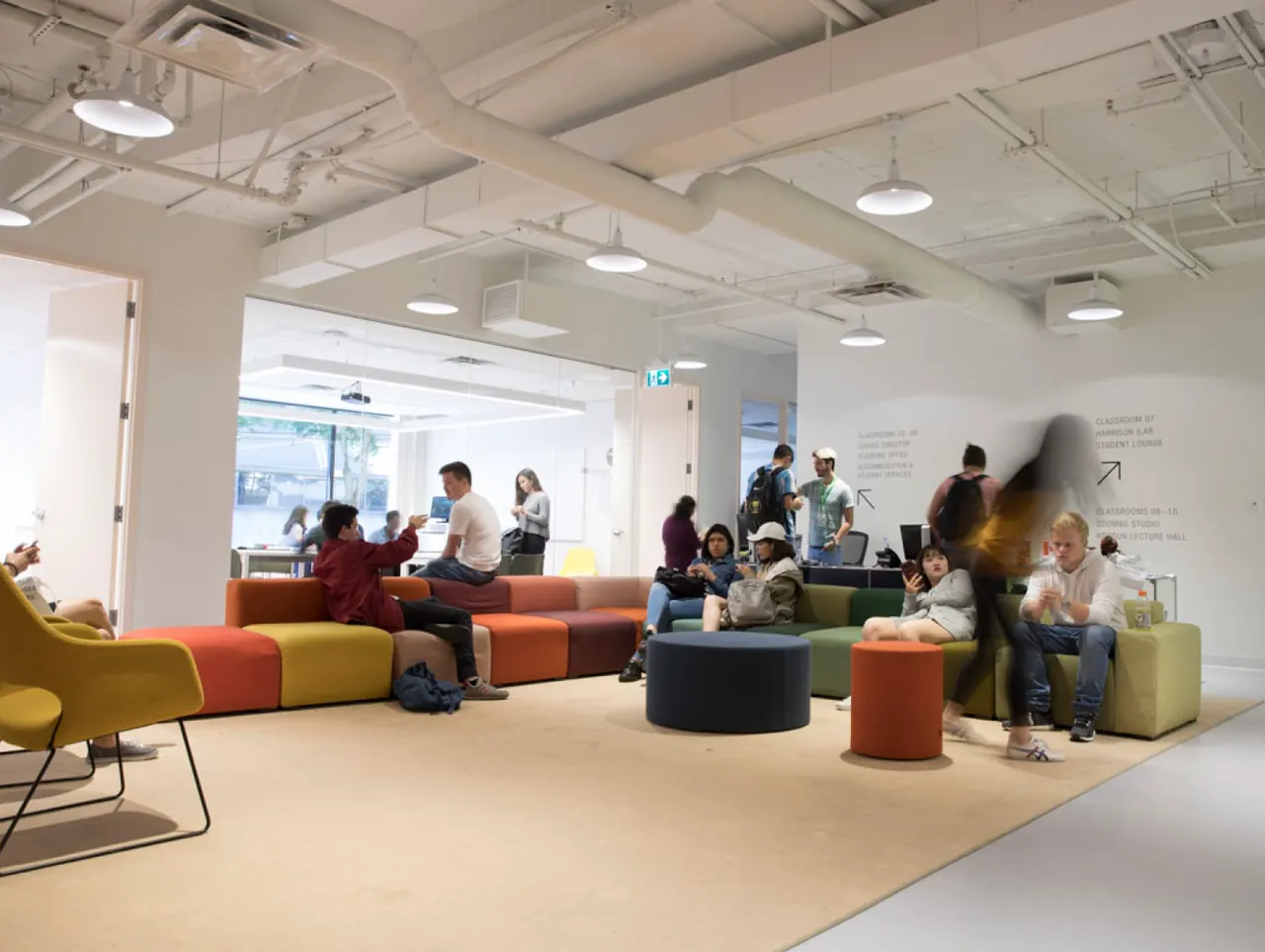 EF Vancouver: Campus common areas