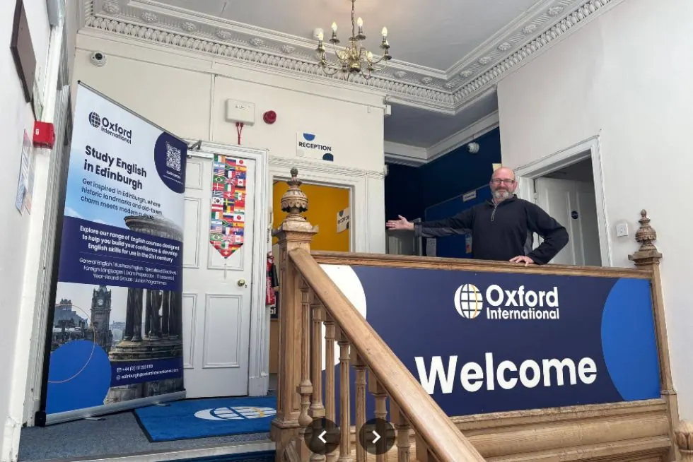 The reception area shown on the Oxford International Edinburgh school page